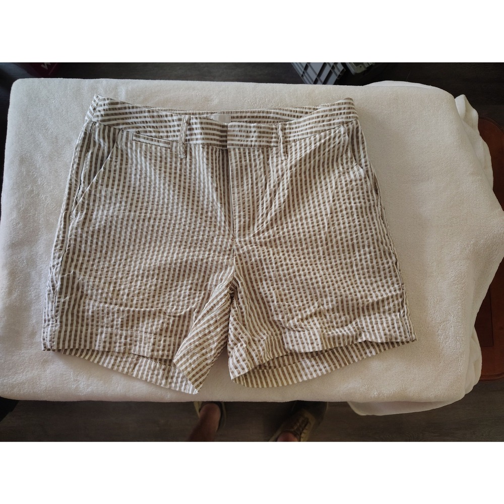 A New Day Tan White Striped Seersucker Shorts Womens Size 2 Preppy Summer Casual